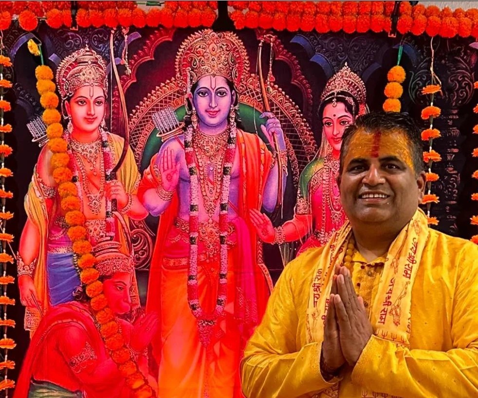 Pandit Rakesh Bhargav ji, head priest of East Bay Hindu Temple